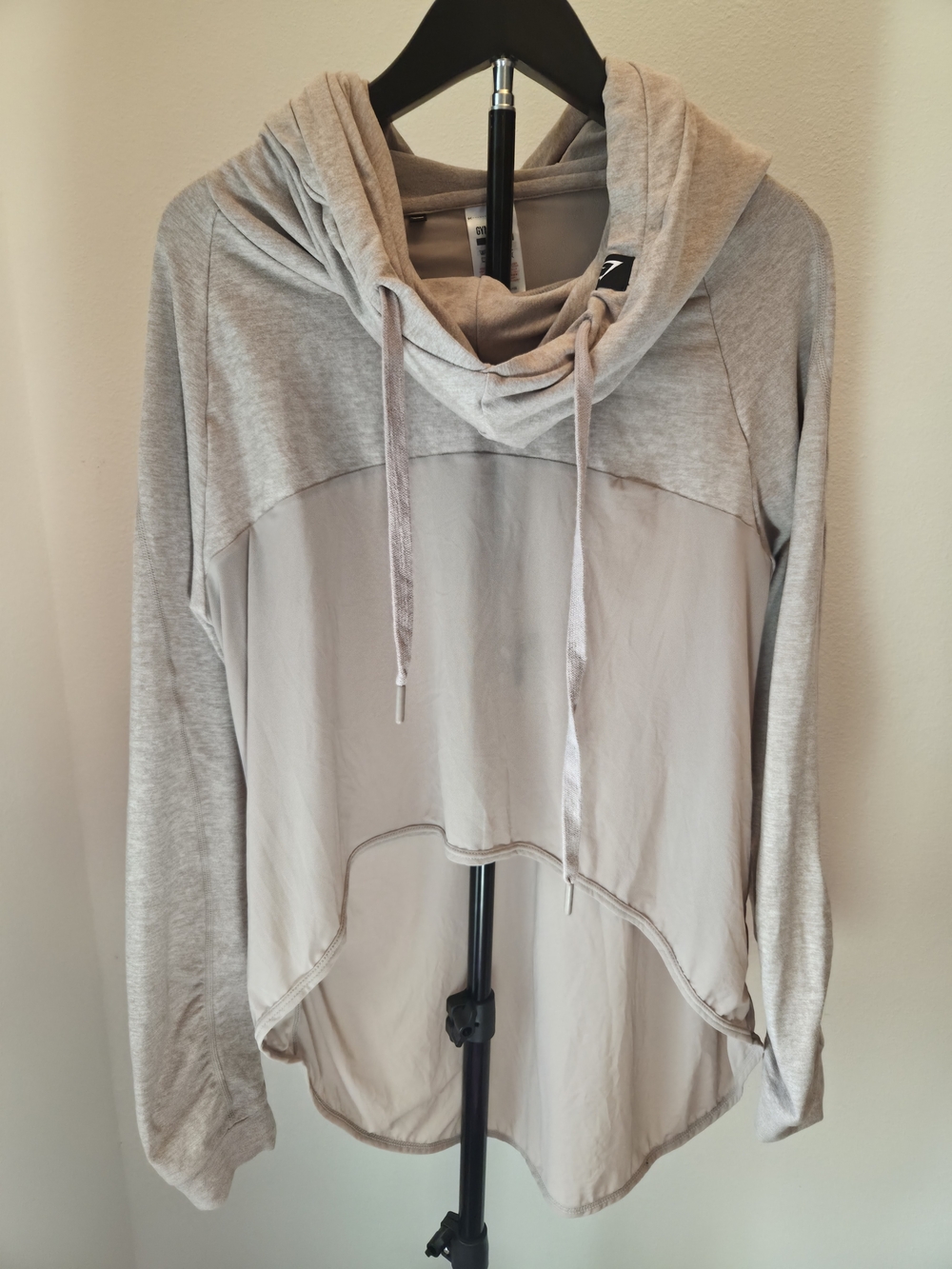 Gymshark Cowl Neck High-Low Pullover Hoodie – Taupe / Beige (Small)